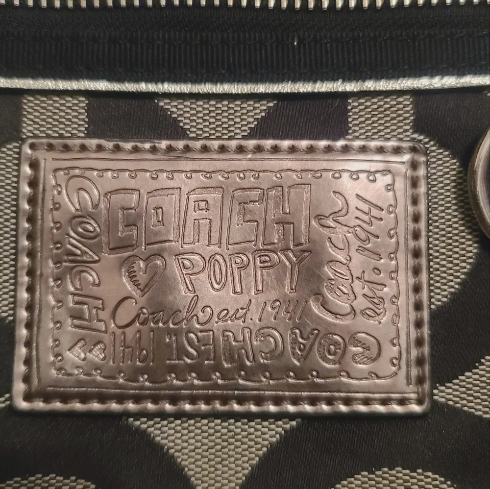 SOLD!!!    COACH Poppy Bag - Picture 4 of 12